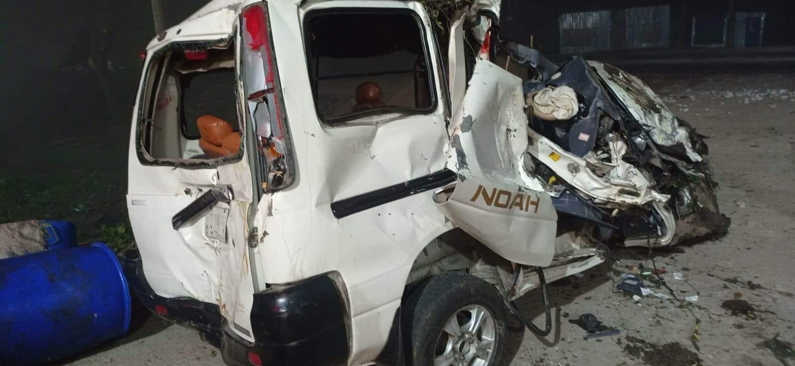 মাধবপুরে সড়ক দুর্ঘটনায় একই পরিবারের ৪ জন সহ পাঁচজনের মৃত্যু