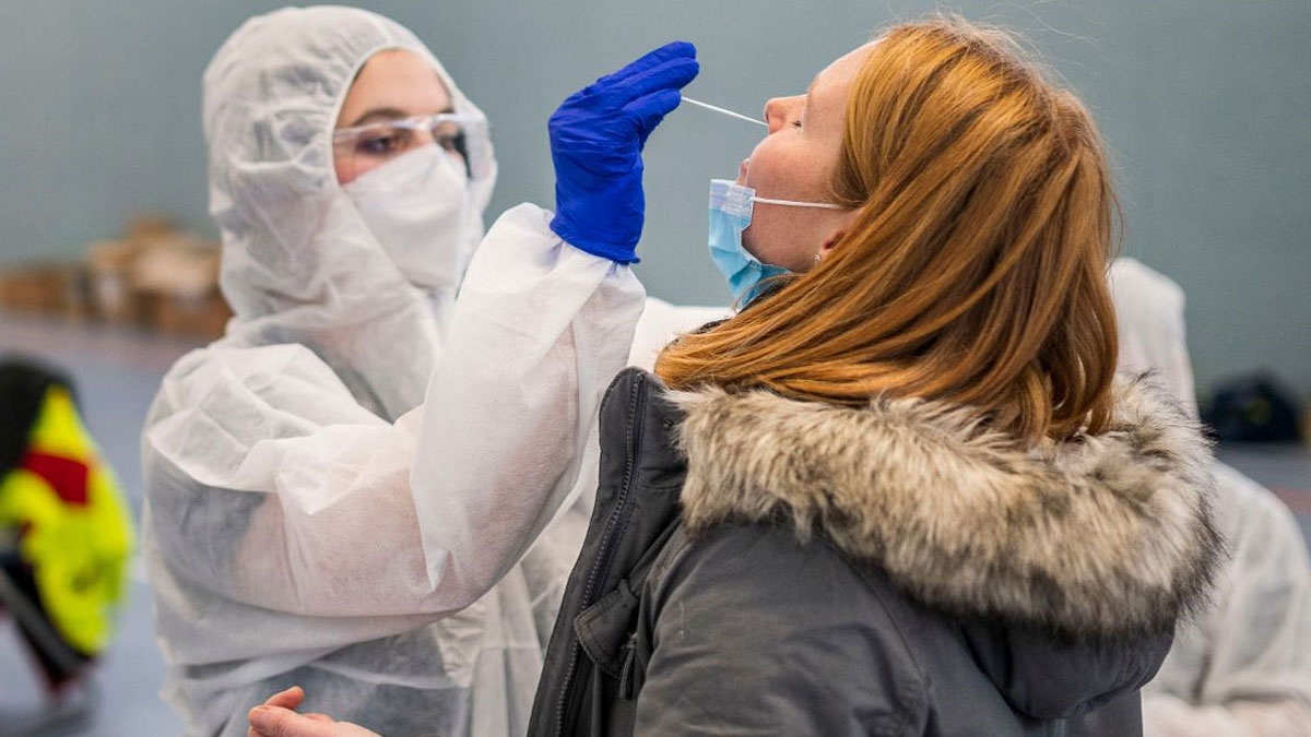 করোনায় বিশ্বে আরও ১২শ’র বেশি মৃত্যু